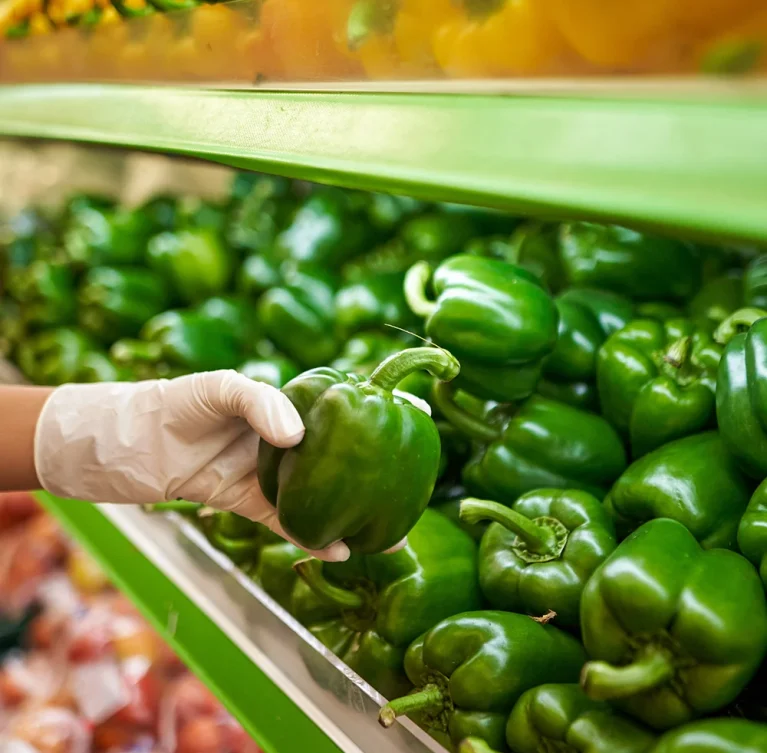 Our operations feature modern mechanical and electrical processing plants designed for the harvesting, drying, milling, and preservation of palm oil, vegetable oil, and palm kernel. We ensure every drop meets strict quality standards for commercial distribution and food manufacturing.